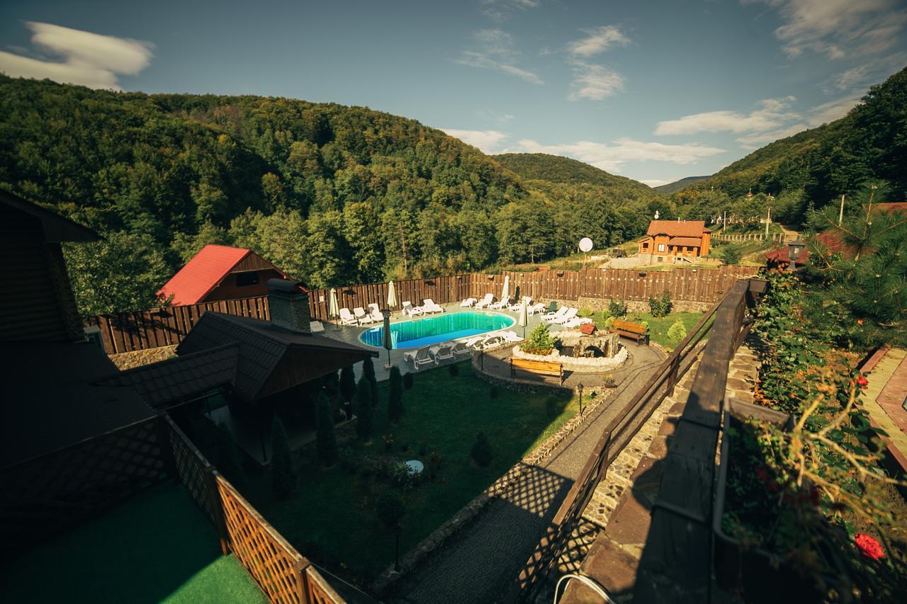 Sadyba Sribne Dzherelo Otel Ilnytsya Dış mekan fotoğraf